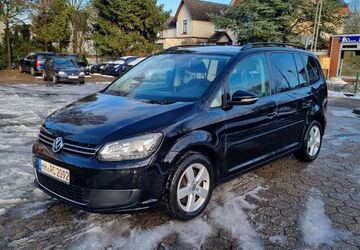 VW Touran 329.926 km 5.900 &euro; Hamburg 22419