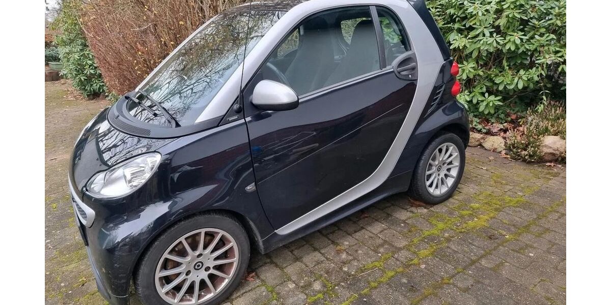 Smart ForTwo 84.500 km 5.799 &euro; Hamburg 22145
