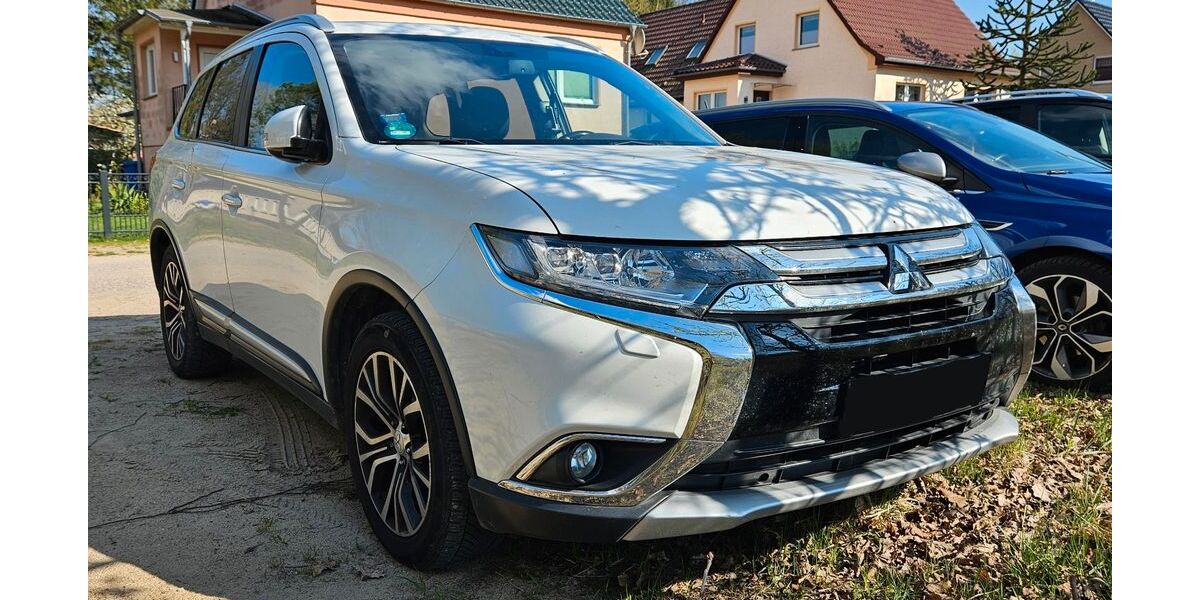 Mitsubishi Outlander 146.900 km 14.200 &euro; Winsen 21423