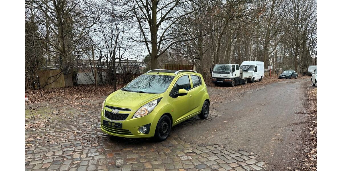 Chevrolet Spark 191.722 km 2.100 &euro; HAMBURG 22113
