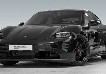 Porsche Taycan 32.831 km 84.900 &euro; Hamburg 22087