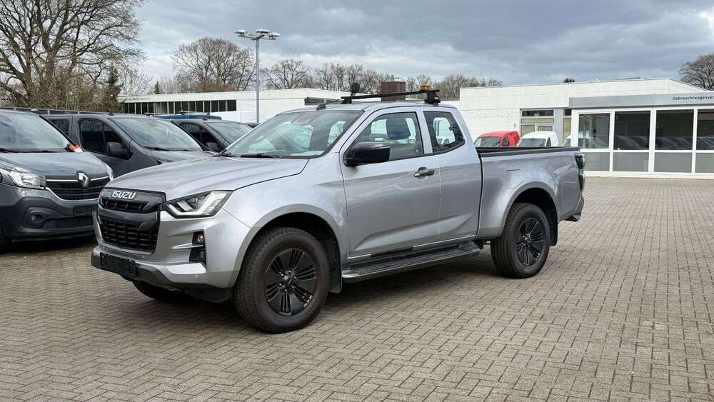 Isuzu D-Max 61.188 km 33.915 &euro; Norderstedt 22851
