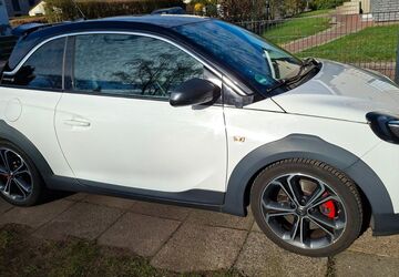 Opel Adam 88.800 km 13.000 &euro; Hamburg 22045