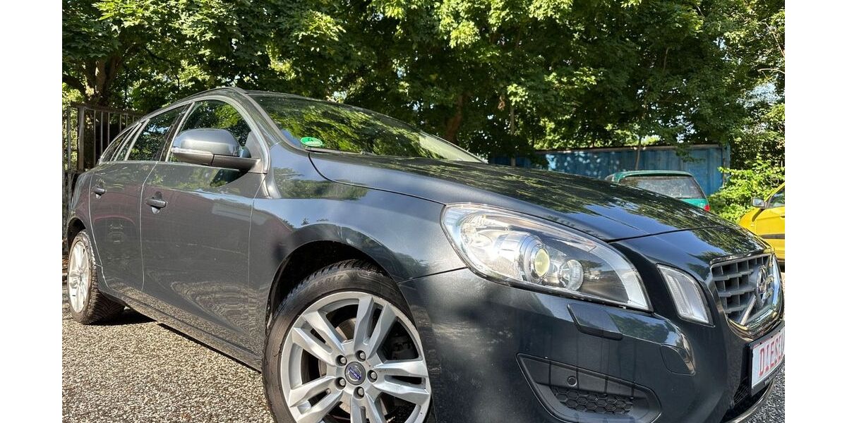 Volvo V60 178.760 km 9.500 &euro; Hamburg 21079