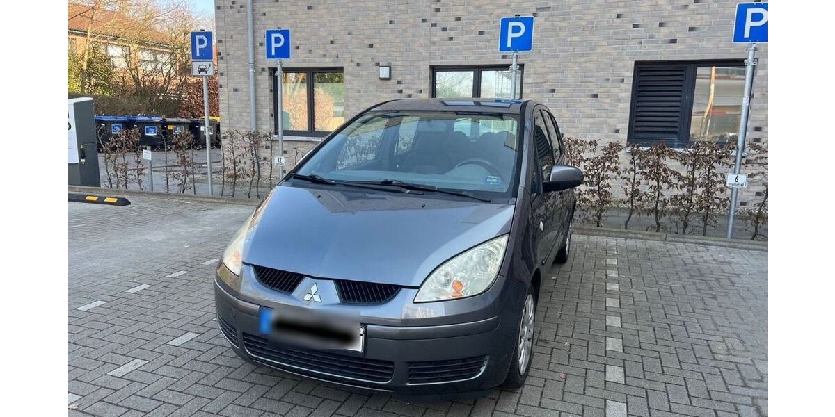 Mitsubishi Colt 201.000 km 700 &euro; Hamburg 22159