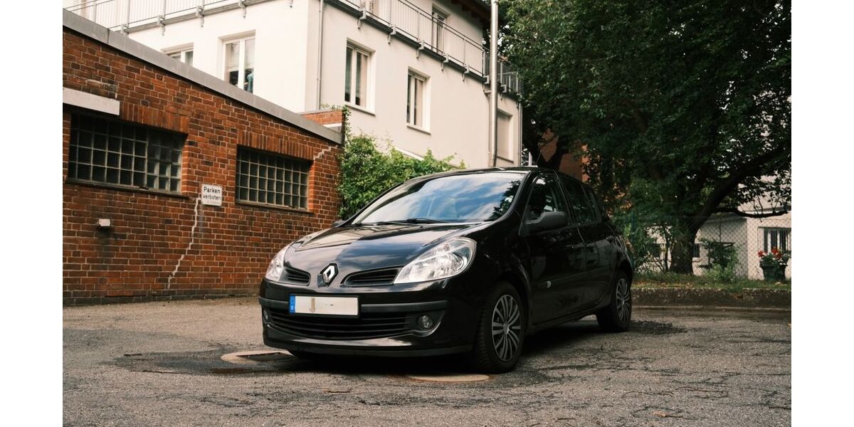 Renault Clio 145.000 km 1.700 &euro; Hamburg 20525