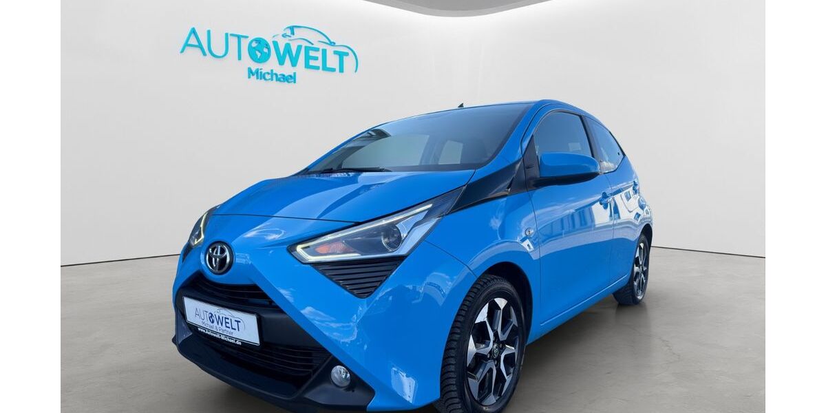 Toyota Aygo (X) 65.239 km 11.480 &euro; Beckdorf 21643