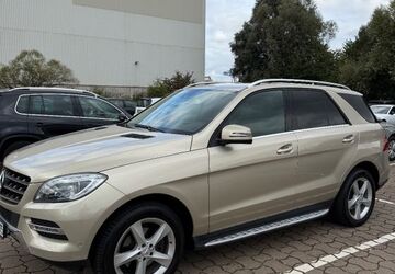 Mercedes-Benz ML 350 177.555 km 19.450 &euro; Hamburg 20537