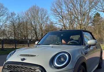 Mini Cooper S Cabrio 33.000 km 28.690 &euro; Halstenbek 25469