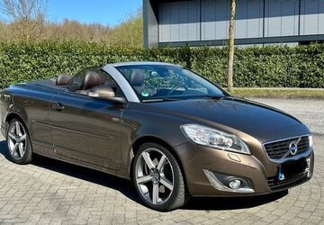 Volvo C70 81.777 km 16.900 &euro; Bargteheide 22941