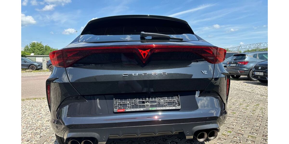 Cupra Formentor 9.900 km 52.900 &euro; Hamburg 21077