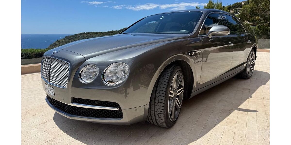 Bentley Flying Spur 36.500 km 84.900 &euro; Hamburg 22763