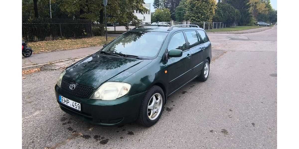 Toyota Corolla 184.000 km 1.999 &euro; Hamburg 22547