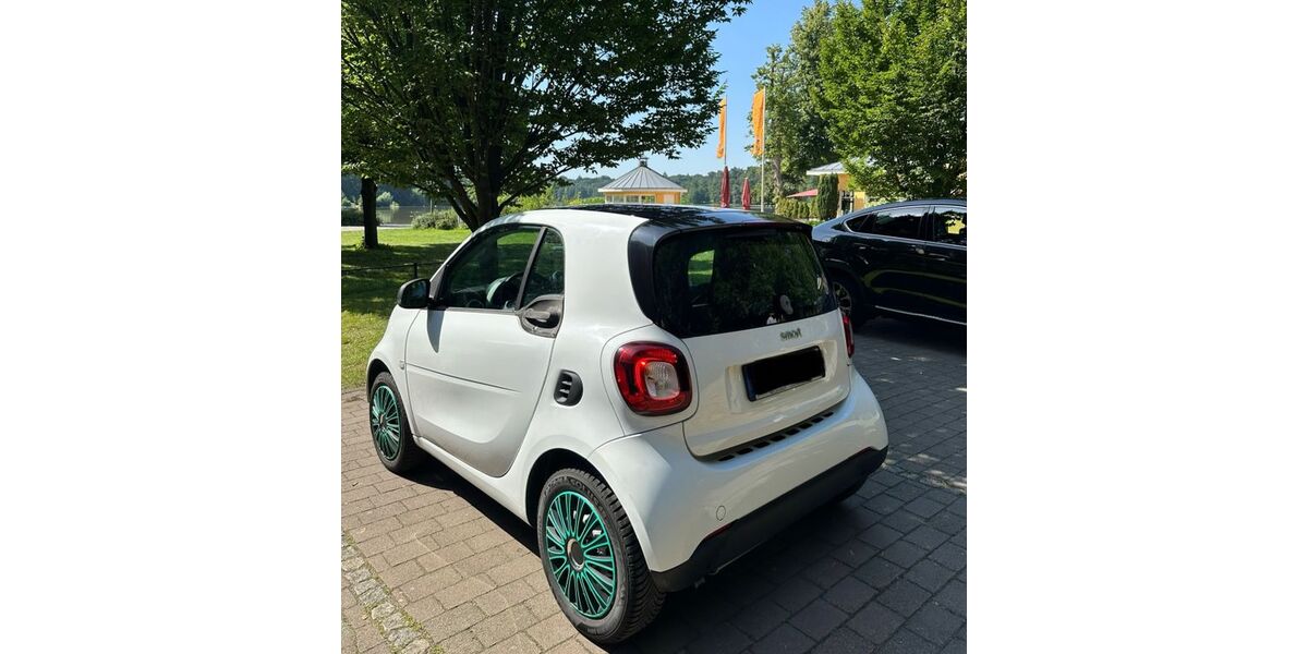Smart ForTwo 118.000 km 7.600 &euro; Buxtehude 21614
