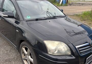 Toyota Avensis 270.000 km 1.990 &euro; Hamburg 22113