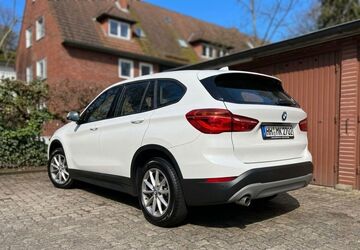 BMW X1 42.845 km 15.950 &euro; Hamburg 22529
