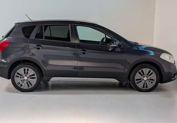 Suzuki (SX4) S-Cross 114.690 km 9.990 &euro; Pinneberg 25421