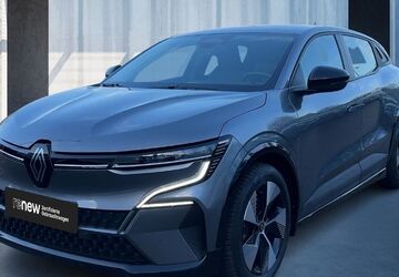 Renault Megane E-TECH 22.900 km 18.990 &euro; Hamburg 20537