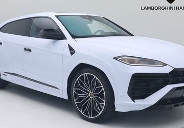 Lamborghini Urus 11.687 km 294.900 &euro; Hamburg 22143