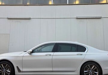 BMW 750 36.400 km 34.900 &euro; Hamburg 22419