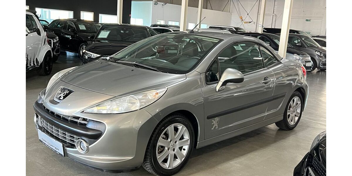 Peugeot 207 156.208 km 2.999 &euro; Hamburg 20537