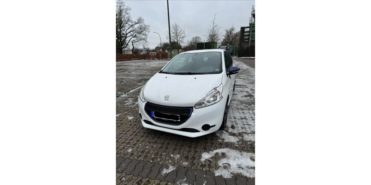 Peugeot 208 75.950 km 4.990 &euro; Norderstedt 22850