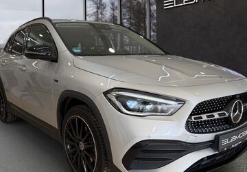 Mercedes-Benz GLA 250 99.000 km 29.980 &euro; Hamburg 20537