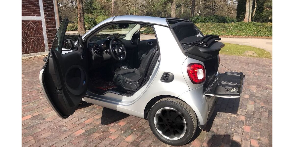 Smart ForTwo 97.000 km 10.500 &euro; Hamburg 22159