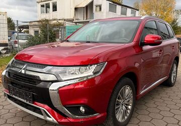 Mitsubishi Outlander 268.580 km 11.990 &euro; Hamburg 20539