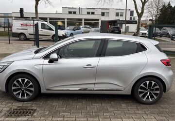 Renault Clio 56.000 km 16.490 &euro; Buxtehude 21614