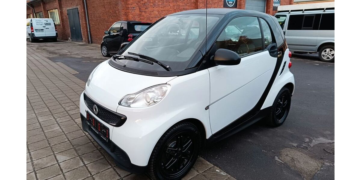 Smart ForTwo 84.500 km 6.350 &euro; Hamburg 22046