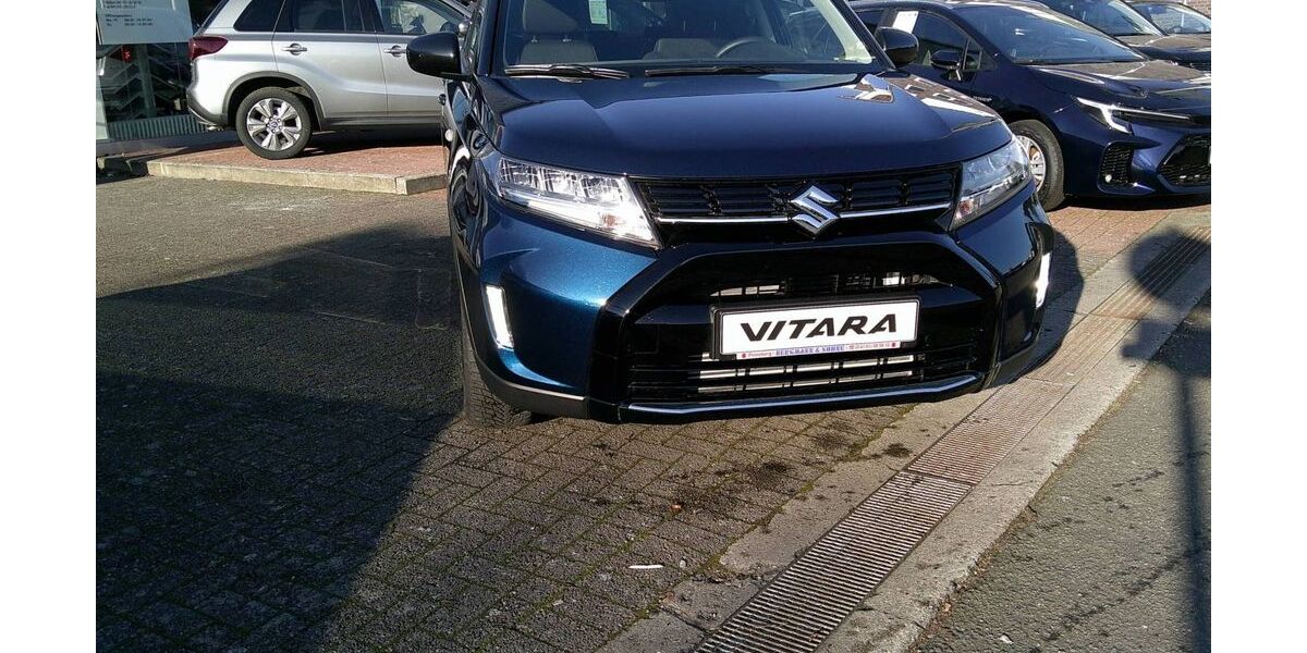 Suzuki Vitara 3.990 km 24.490 &euro; Tornesch 25436