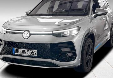 VW Tayron 13.250 km 52.888 &euro; Hamburg 22303