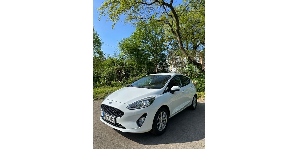 Ford Fiesta 102.780 km 7.990 &euro; Hamburg 22453