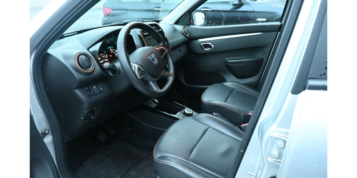 Dacia Spring Electric Comfort Plus* Navi Leder 1.Hand 28.000 km 8.500 &euro; Seevetal - Hittfeld 21218