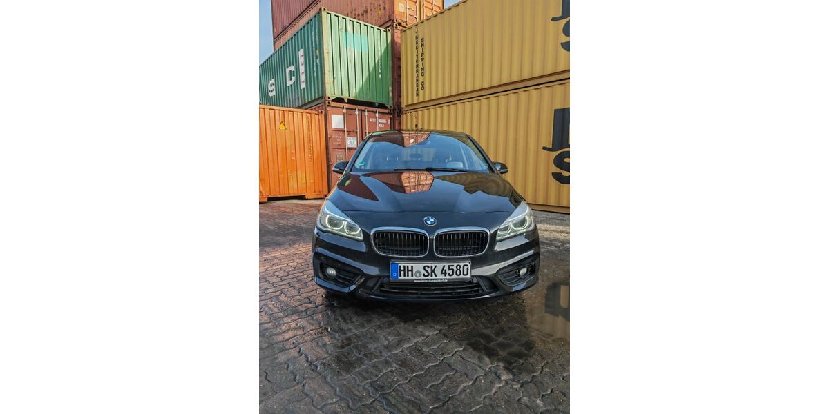 BMW 218 Gran Tourer 211.848 km 6.700 &euro; Hamburg 20539