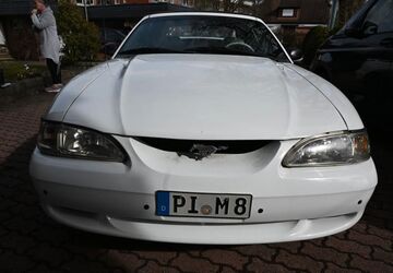 Ford Mustang 160.824 km 8.500 &euro; Hamburg 22397