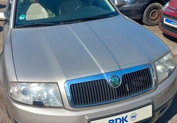 Skoda Superb 237.270 km 2.950 &euro; Hamburg 21031