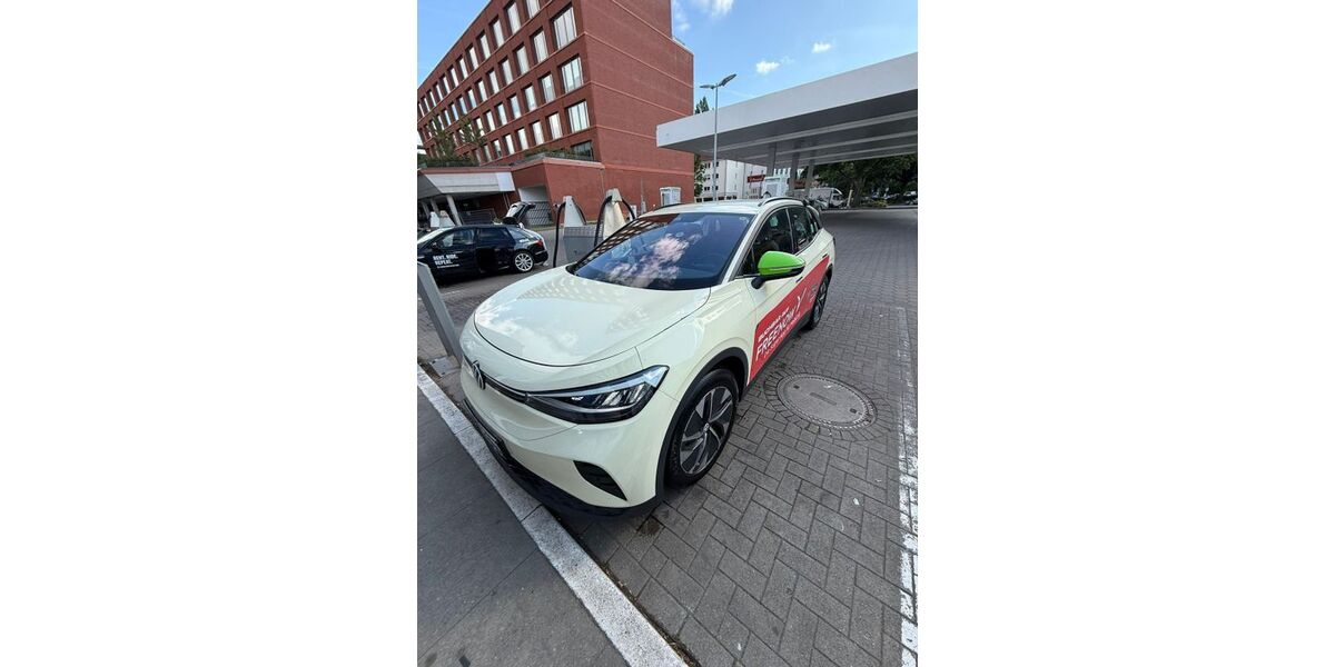 VW ID.4 369.487 km 8.900 &euro; Hamburg 20537