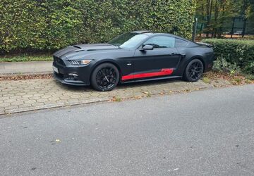 Ford Mustang 137.500 km 22.500 &euro; Hamburg 22607