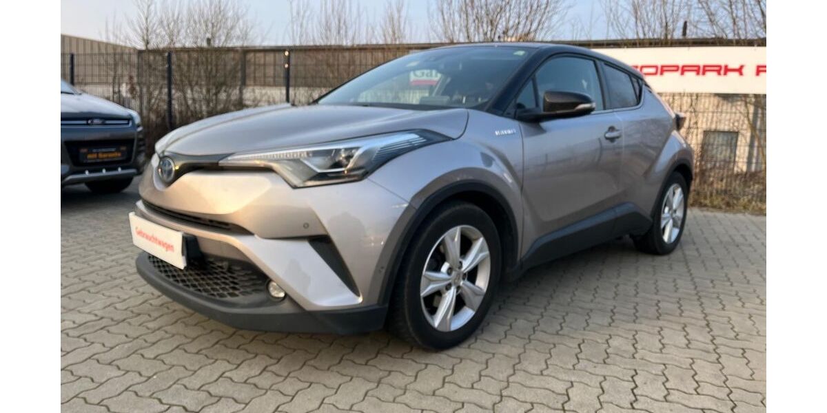 Toyota C-HR 172.000 km 14.700 &euro; Ahrensburg 22926