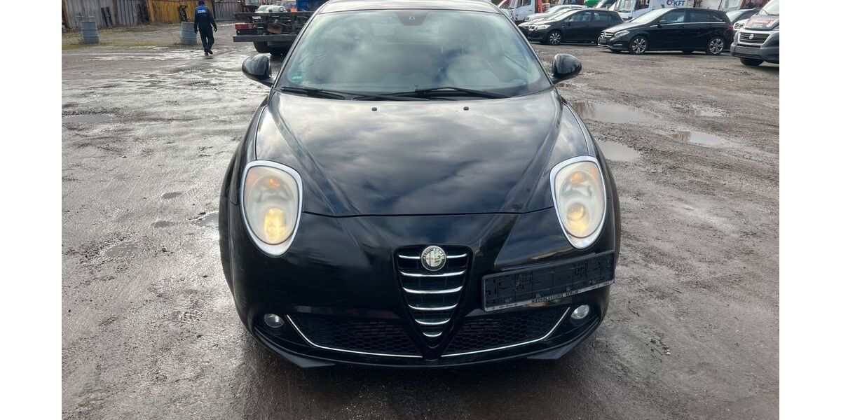 Alfa Romeo MiTo 124.452 km 3.490 &euro; Hamburg 22113