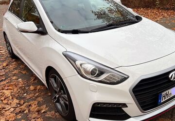 Hyundai i30 71.000 km 14.500 &euro; Hamburg 22115