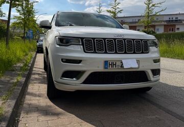 Jeep Grand Cherokee 81.000 km 28.999 &euro; Hamburg 21035