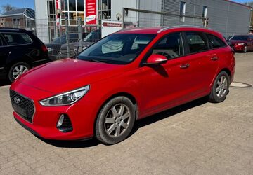 Hyundai i30 490.000 km 5.000 &euro; Stelle 21435