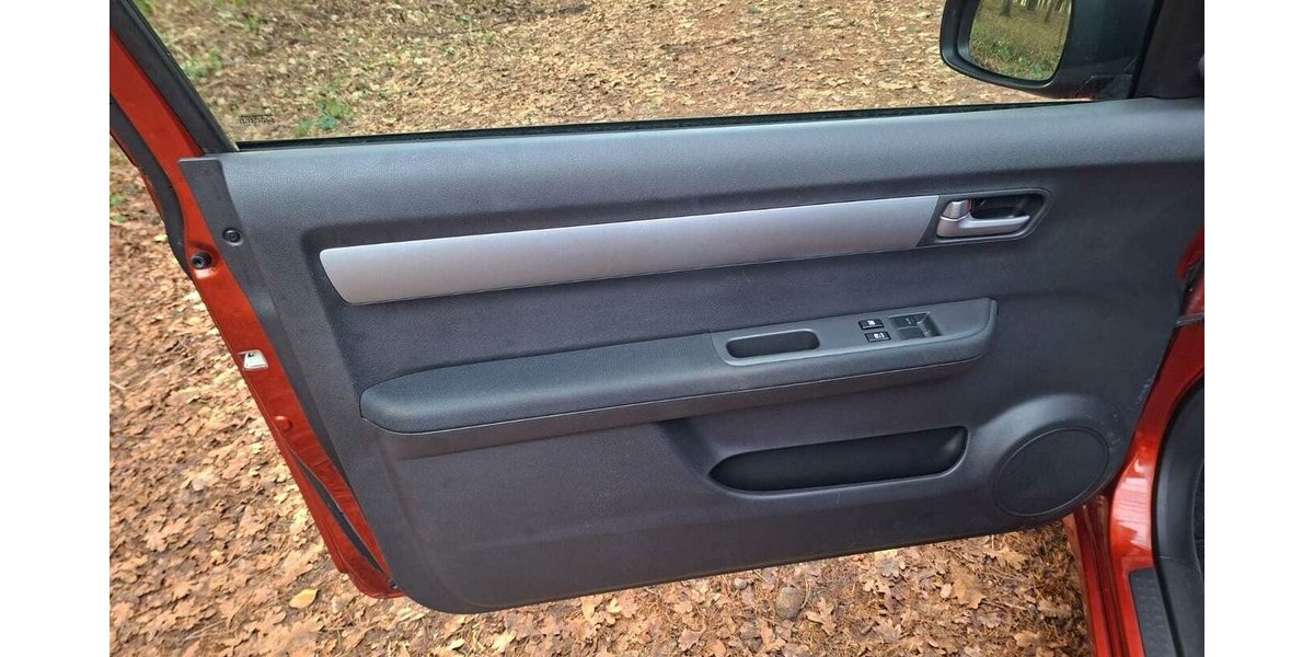 Suzuki Swift Classic, fast wie ein Ur-Mini in modern... 57.000 km 4.999 &euro; Hamburg 22339