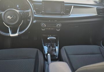 Kia Rio 32.000 km 13.600 &euro; HAMBURG 22111