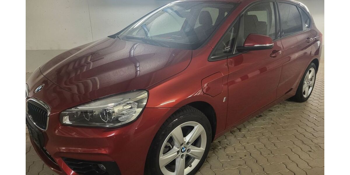 BMW 225 Active Tourer 96.200 km 13.300 &euro; Hamburg 22335