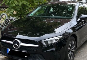Mercedes-Benz A 160 59.000 km 17.950 &euro; Hamburg 22307