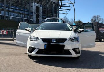 Seat Ibiza 76.000 km 10.200 &euro; Hamburg 22527